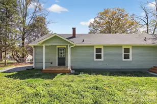 510 S 12th St, Bessemer City, NC 28016 - Photo 6