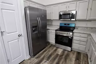 3641 Atlas Dr, Charlotte, NC 28269 - Photo 8