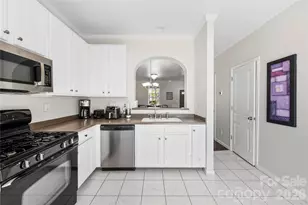 8033 Willow Branch Dr, Waxhaw, NC 28173 - Photo 8