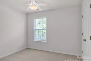 11126 Maplehurst Dr, Charlotte, NC 28277 - Photo 34