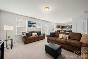 319 Shoreline Dr, New London, NC 28127 - Photo 14