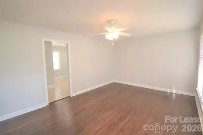 3844 Crestridge Drive, Charlotte, NC 28217 - Photo 2