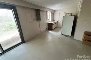 5172 US 70 Hwy E, Nebo, NC 28761 - Photo 10