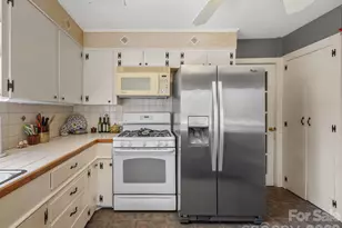 7 Rippy Hl Ln, Tryon, NC 28782 - Photo 30