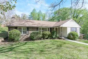 261 Cedar Ln, Arden, NC 28704 - Photo 1