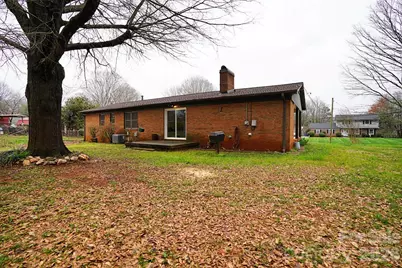 915 Woods Drive, Statesville, NC 28677 - Photo 18