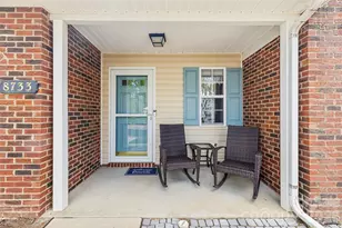 8733 Robinson Forest Dr, Charlotte, NC 28277 - Photo 4