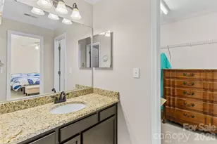 8733 Robinson Forest Dr, Charlotte, NC 28277 - Photo 28