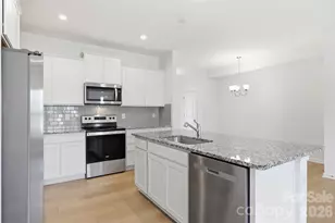 10108 Guardian Dr, Charlotte, NC 28273 - Photo 8