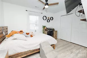 62 E Glenview St, Marion, NC 28752 - Photo 12