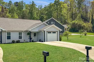 62 E Glenview St, Marion, NC 28752 - Photo 1