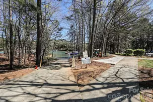 120 Wildiris Dr, Mooresville, NC 28117 - Photo 40