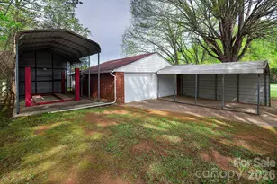 1030 China Grove Rd, China Grove, NC 28023 - Photo 4