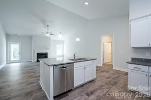 1007 Penarth Dr, Catawba, NC 28609 - Photo 12
