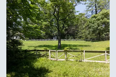 34 Oak Gate Drive, Hendersonville, NC 28739 - Photo 1