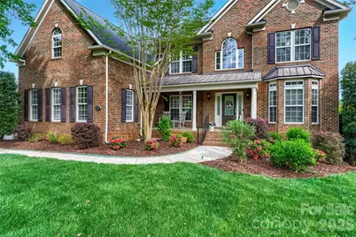 844 Clonmel Drive, Matthews, NC 28104 - Photo 2