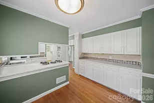 300 W 11th Ave, Gastonia, NC 28052 - Photo 18