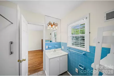 300 W 11th Avenue, Gastonia, NC 28052 - Photo 34