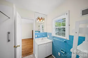 300 W 11th Ave, Gastonia, NC 28052 - Photo 34