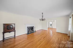 300 W 11th Ave, Gastonia, NC 28052 - Photo 8