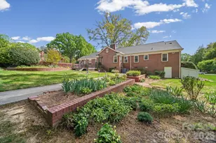 300 W 11th Ave, Gastonia, NC 28052 - Photo 40