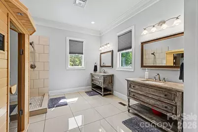 [Address not provided], Charlotte, NC 28269 - Photo 16