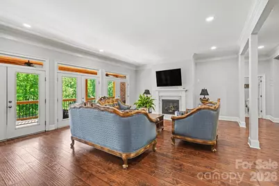 [Address not provided], Charlotte, NC 28269 - Photo 8