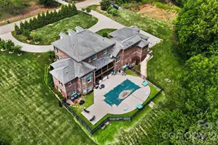 [Address not provided], Charlotte, NC 28269 - Photo 2