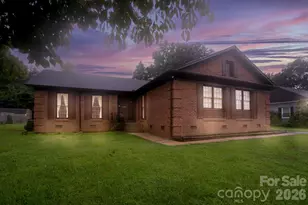 5742 Faulconbridge Rd, Charlotte, NC 28227 - Photo 1