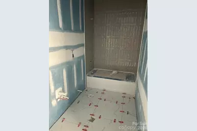 4020 Avalon Avenue, Charlotte, NC 28208 - Photo 6