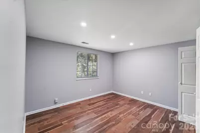 7200 Rollingridge Drive, Charlotte, NC 28211 - Photo 24