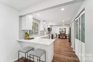 7200 Rollingridge Dr, Charlotte, NC 28211 - Photo 8