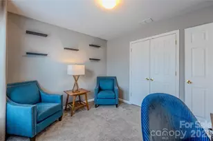 3001 Azalea Hills Dr, Charlotte, NC 28262 - Photo 32