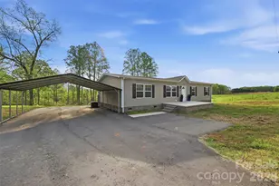 3958 Sulphur Springs Rd, Hiddenite, NC 28636 - Photo 40