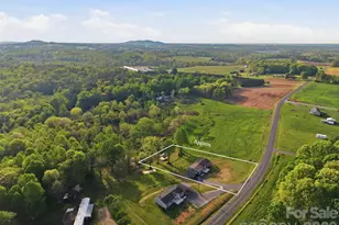 3958 Sulphur Springs Rd, Hiddenite, NC 28636 - Photo 42