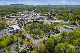 406 N Green St, Morganton, NC 28655 - Photo 24