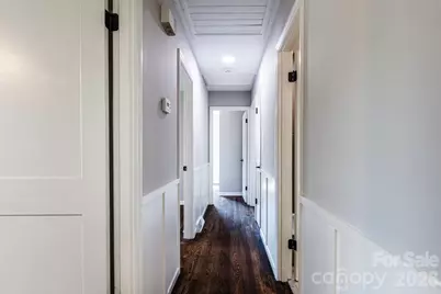 8 Hillview Road, Asheville, NC 28805 - Photo 28