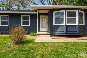 8 Hillview Rd, Asheville, NC 28805 - Photo 4
