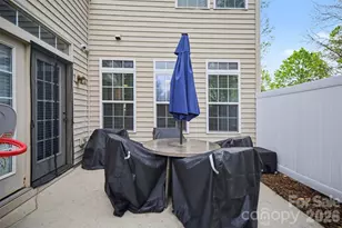 5705 Mossdale Ln, Charlotte, NC 28278 - Photo 32