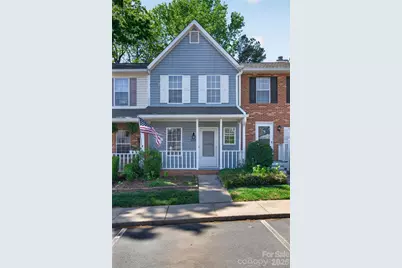 8214 Circle Tree Lane, Charlotte, NC 28277 - Photo 2