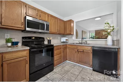 8214 Circle Tree Lane, Charlotte, NC 28277 - Photo 8