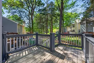 8214 Circle Tree Ln, Charlotte, NC 28277 - Photo 34