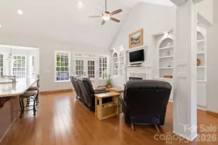 516 Flying Eagle Dr, Clover, SC 29710 - Photo 8