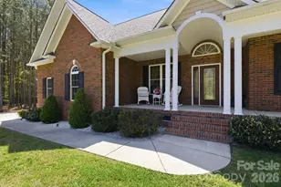 516 Flying Eagle Dr, Clover, SC 29710 - Photo 14