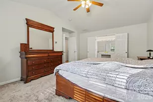 9144 Linden Tree Ln, Charlotte, NC 28277 - Photo 24