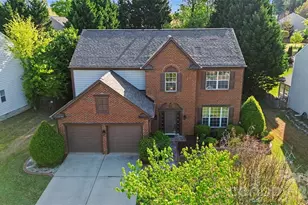 9144 Linden Tree Ln, Charlotte, NC 28277 - Photo 2