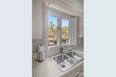 335 Melrose Avenue #103, Tryon, NC 28782 - Photo 30