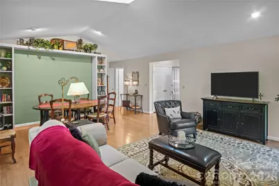 335 Melrose Avenue #103, Tryon, NC 28782 - Photo 10