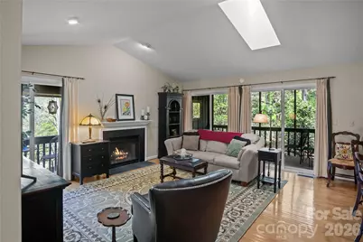 335 Melrose Avenue #103, Tryon, NC 28782 - Photo 8