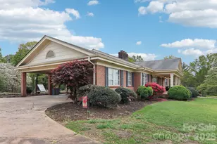 221 Huntley St, Spindale, NC 28160 - Photo 2